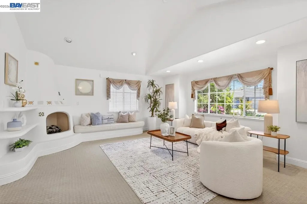 3249 Greenwood Drive Fremont CA 94536