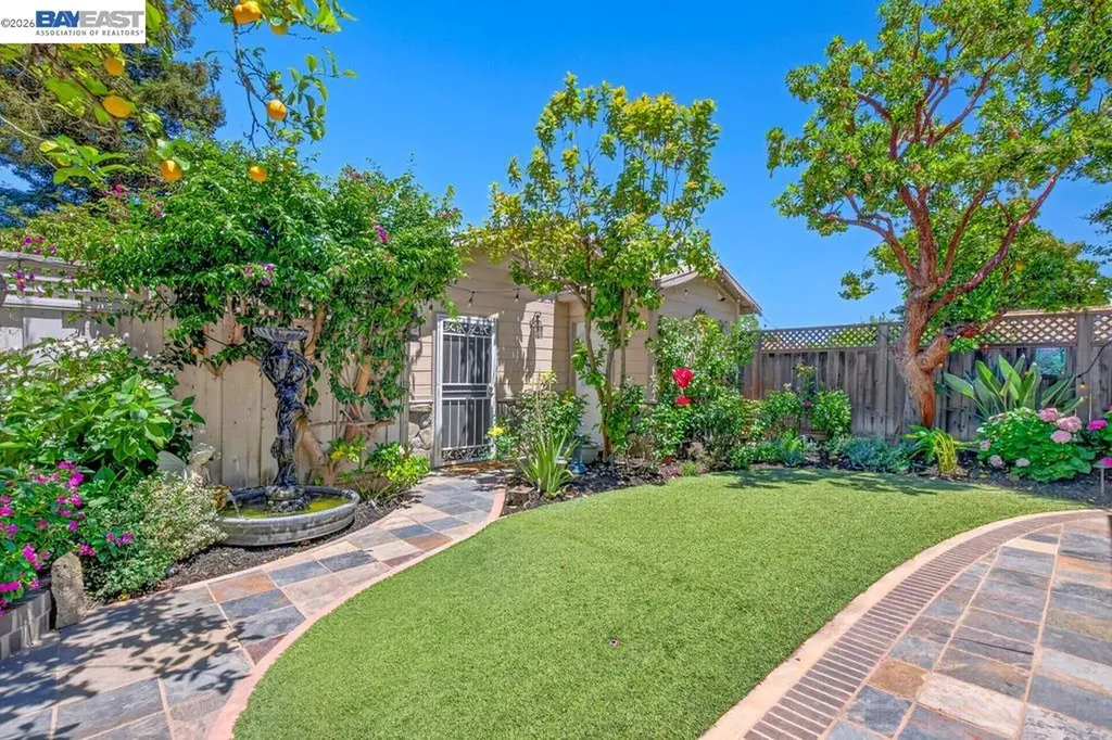 3249 Greenwood Drive Fremont CA 94536
