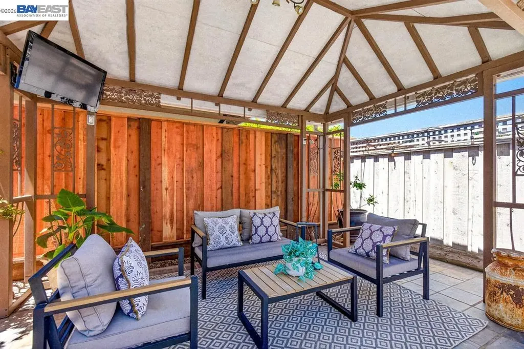 3249 Greenwood Drive Fremont CA 94536