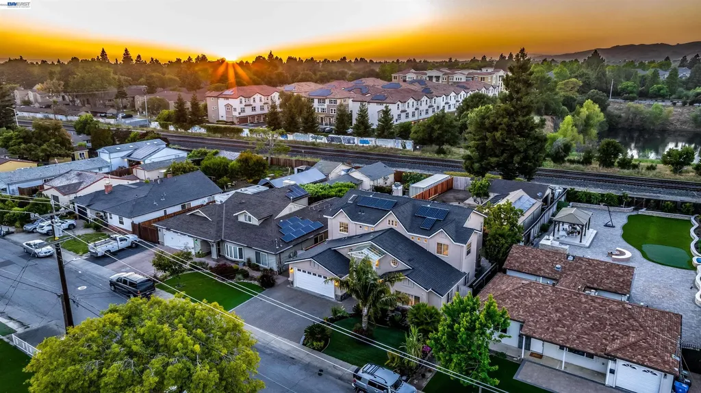 3249 Greenwood Drive Fremont CA 94536