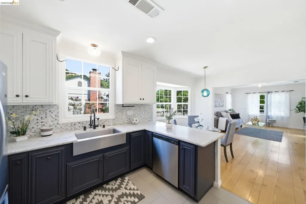 107 Covington Street Oakland CA 94605