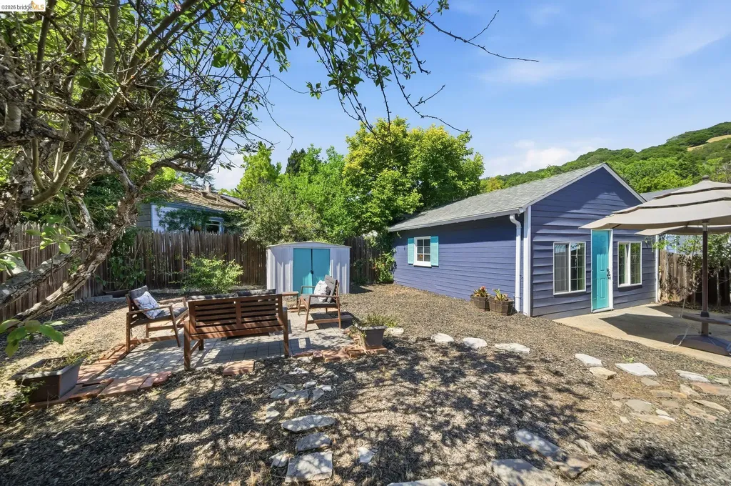 107 Covington Street Oakland CA 94605