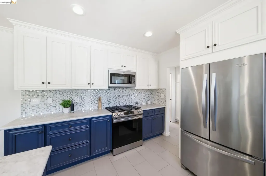 107 Covington Street Oakland CA 94605