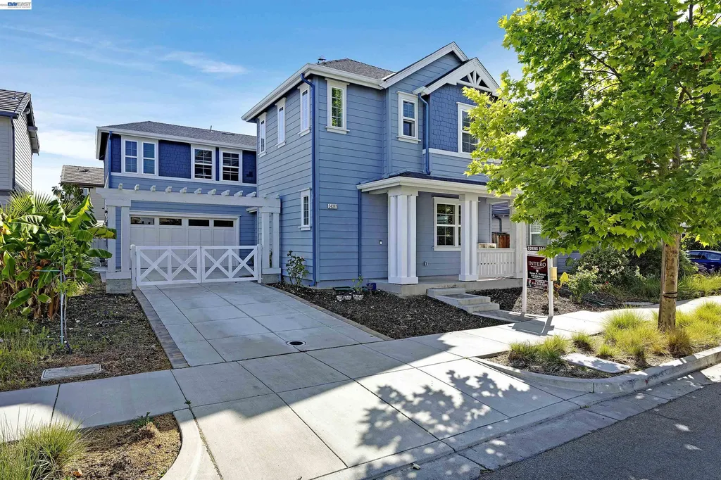 34267 Stable Way Fremont CA 94555