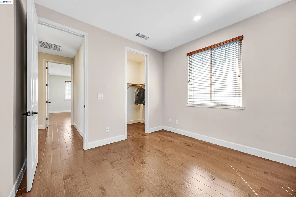 34267 Stable Way Fremont CA 94555