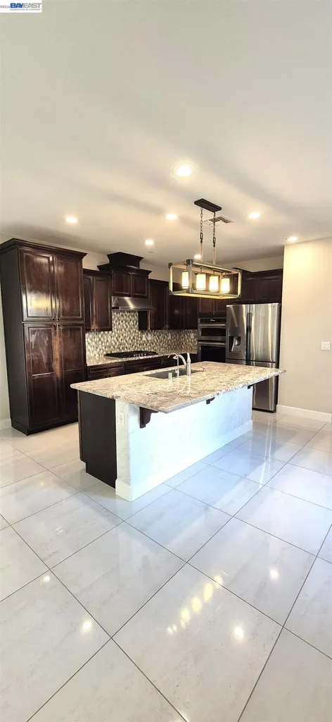 34267 Stable Way Fremont CA 94555