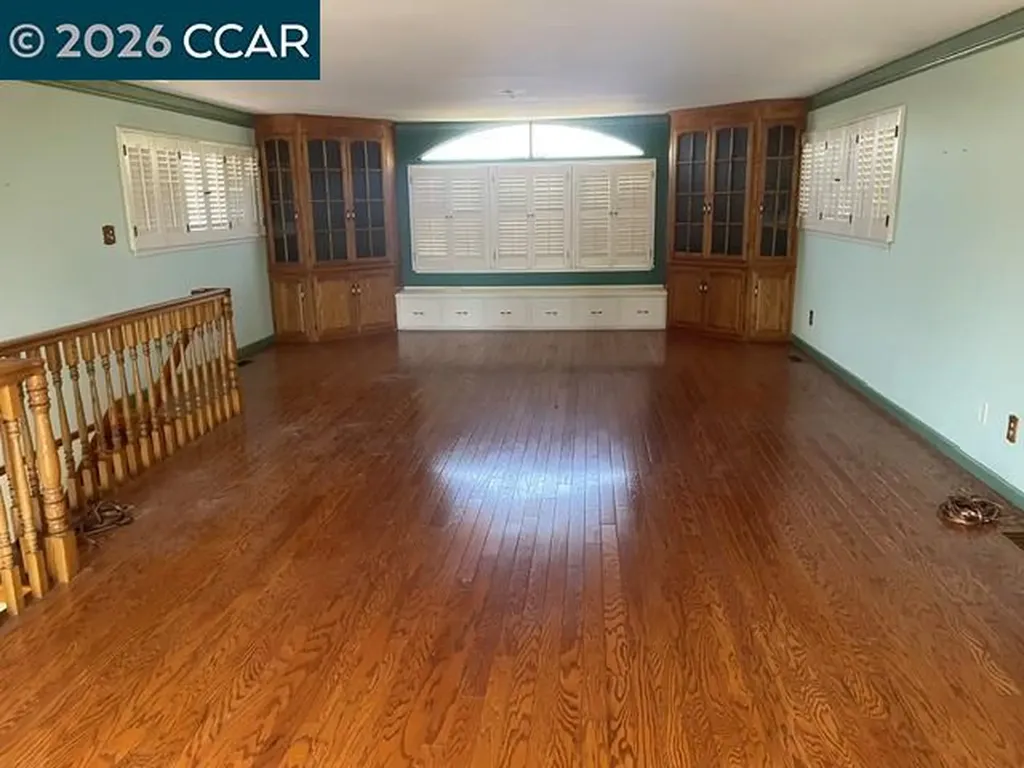 2571 Francis Drive Pinole CA 94564