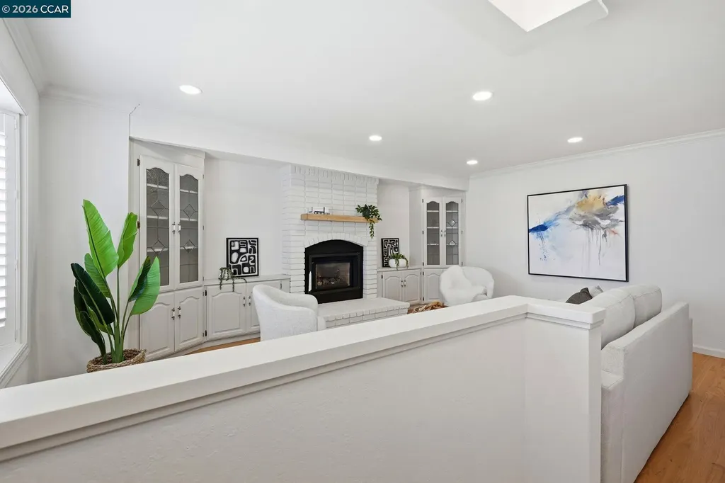2571 Francis Drive Pinole CA 94564