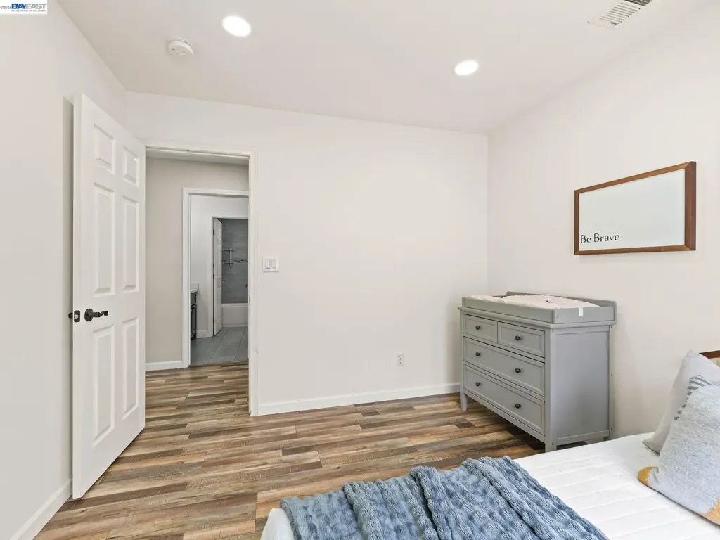 4907 Winterbrook Avenue Dublin CA 94568