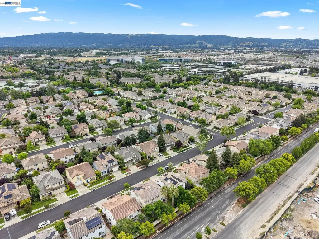4907 Winterbrook Avenue Dublin CA 94568