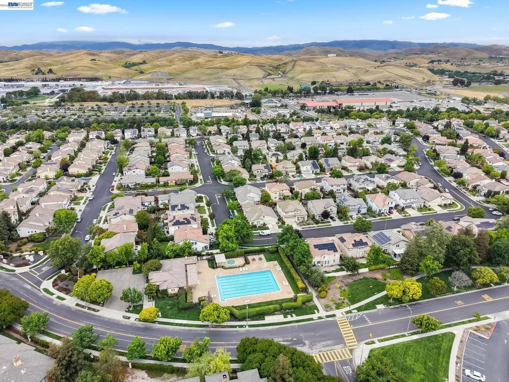 4907 Winterbrook Avenue Dublin CA 94568