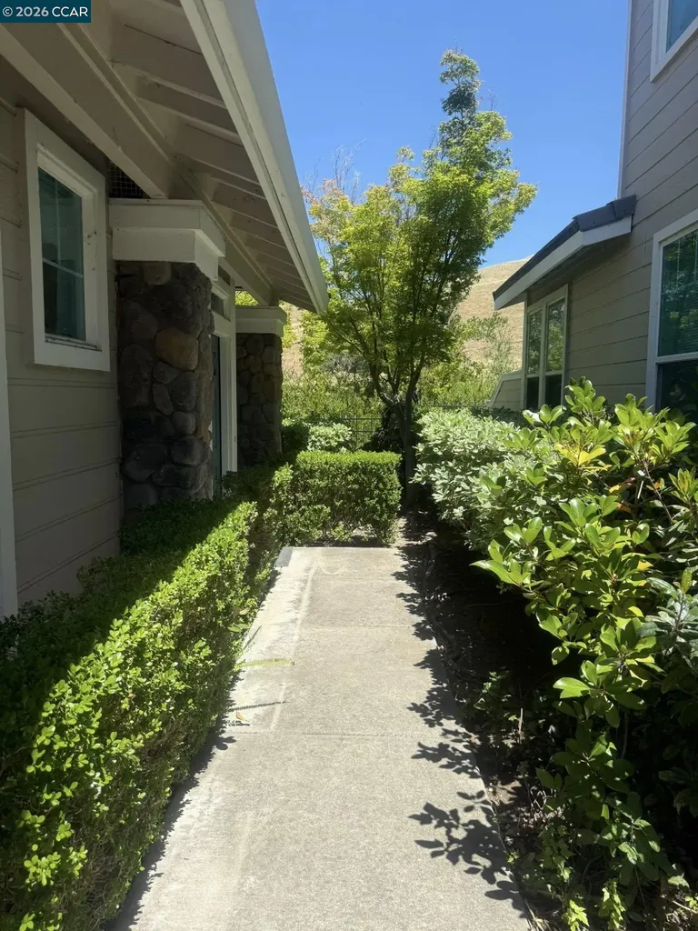 3905 Coyote Creek Clayton CA 94517