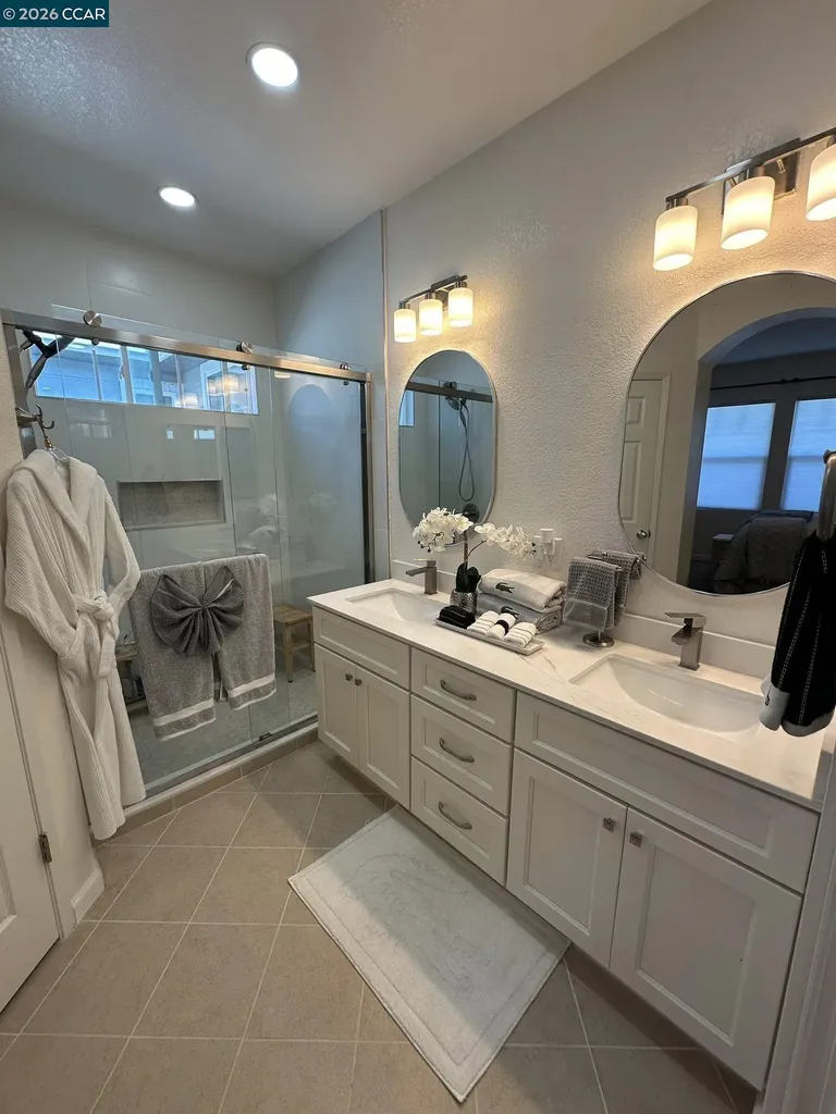 3905 Coyote Creek Clayton CA 94517