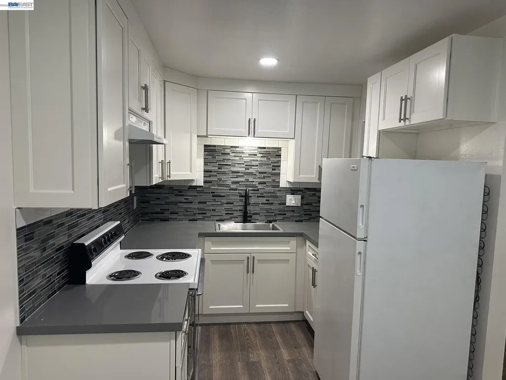 205 Muir Road Martinez CA 94553