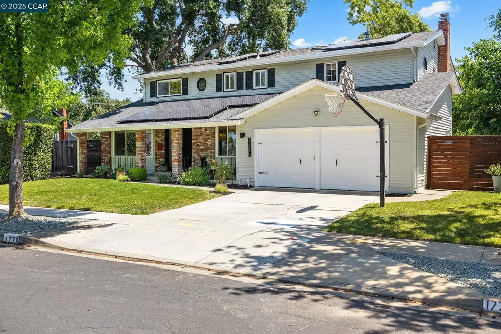 1770 Claycord Avenue Concord CA 94521