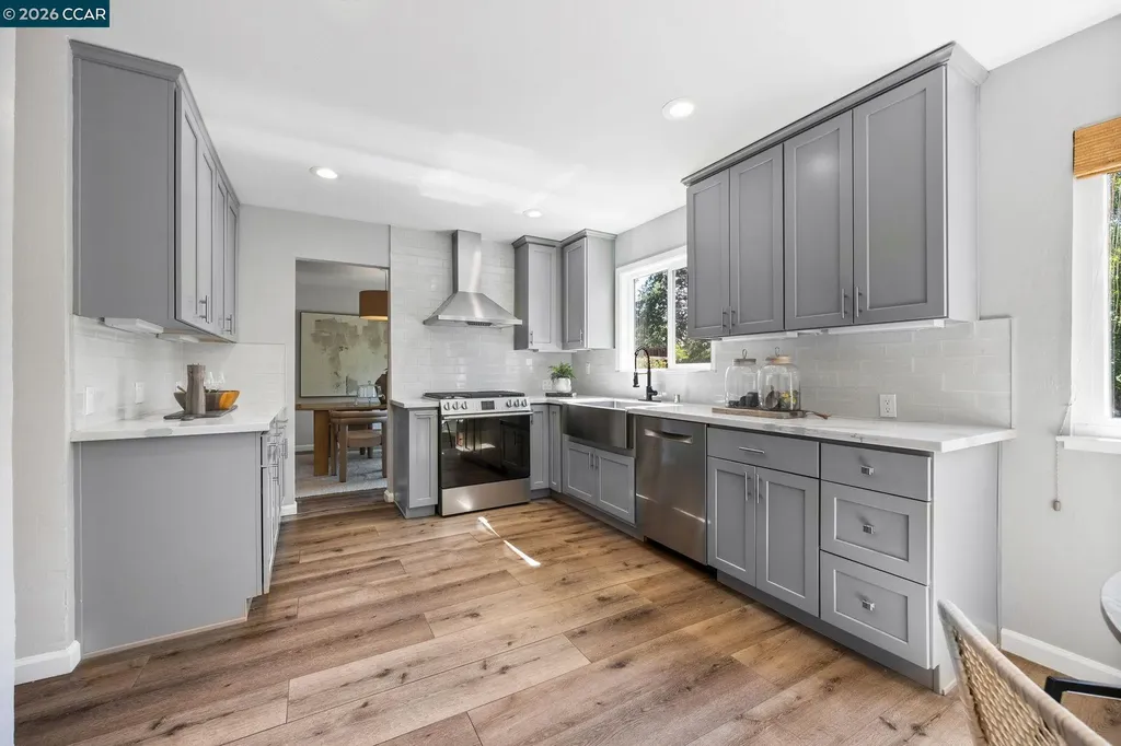 1770 Claycord Avenue Concord CA 94521