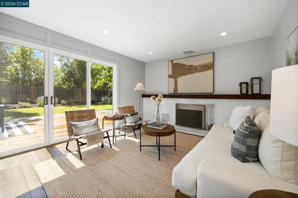 1770 Claycord Avenue Concord CA 94521
