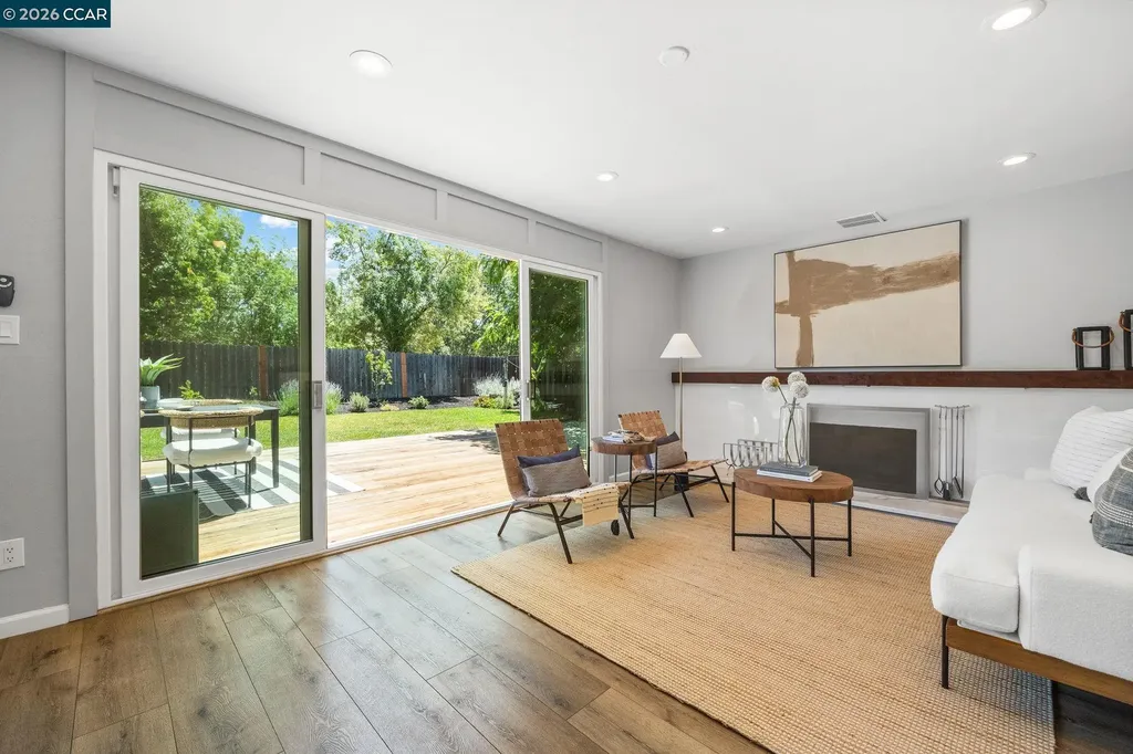 1770 Claycord Avenue Concord CA 94521