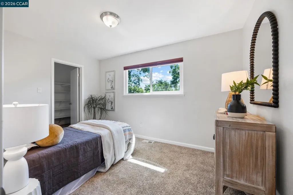1770 Claycord Avenue Concord CA 94521