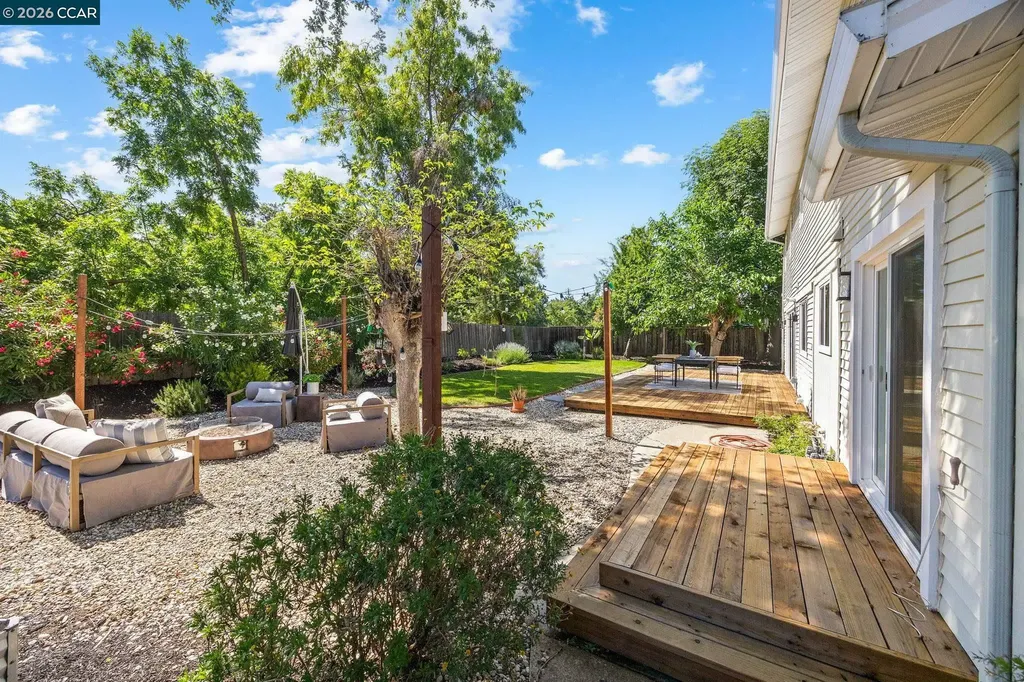 1770 Claycord Avenue Concord CA 94521