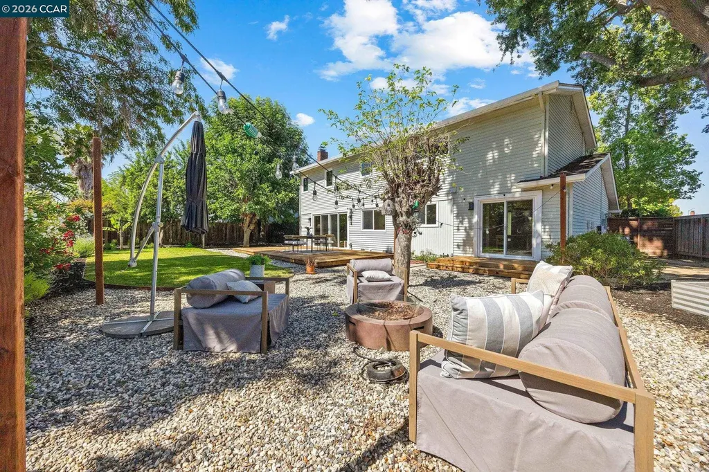 1770 Claycord Avenue Concord CA 94521