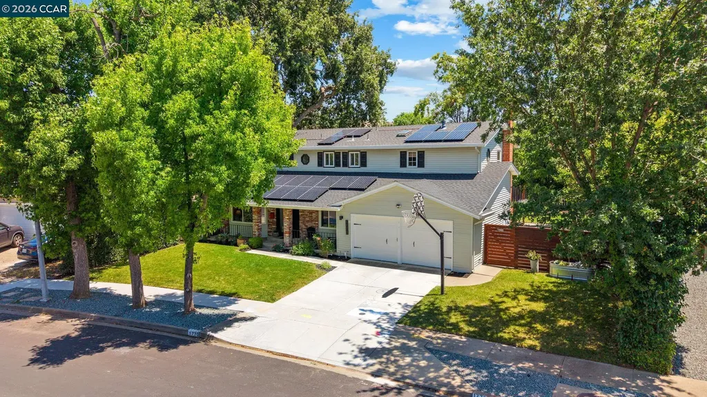 1770 Claycord Avenue Concord CA 94521