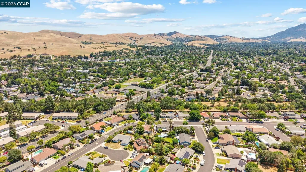 1770 Claycord Avenue Concord CA 94521