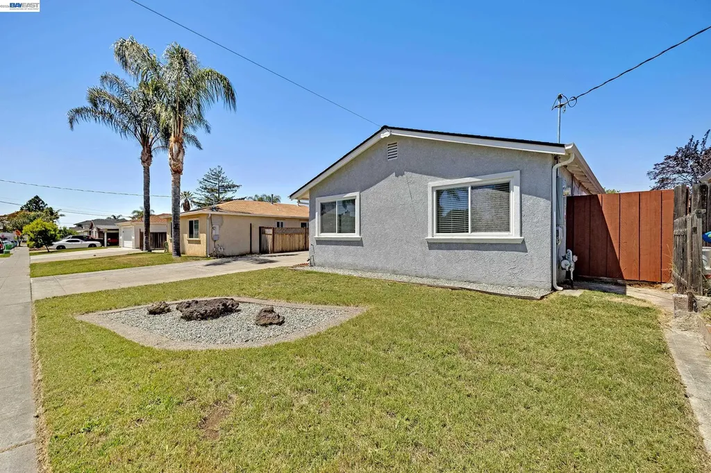169 Tamarack Drive Union City CA 94587