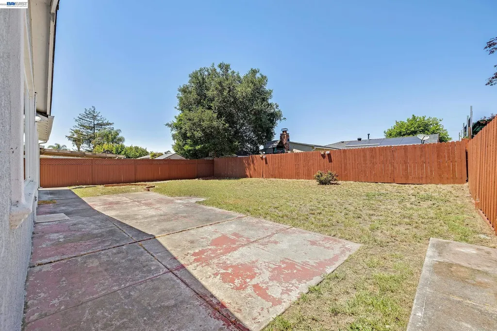 169 Tamarack Drive Union City CA 94587