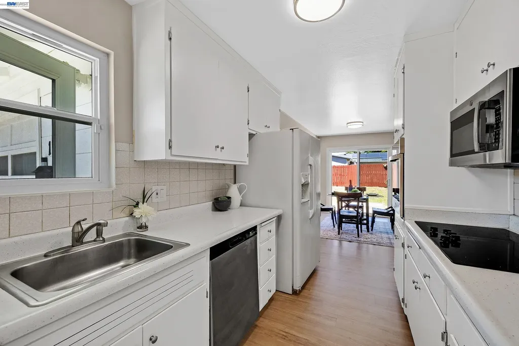 169 Tamarack Drive Union City CA 94587