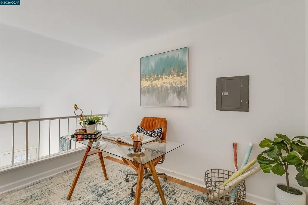 100 Glenwood Hercules CA 94547