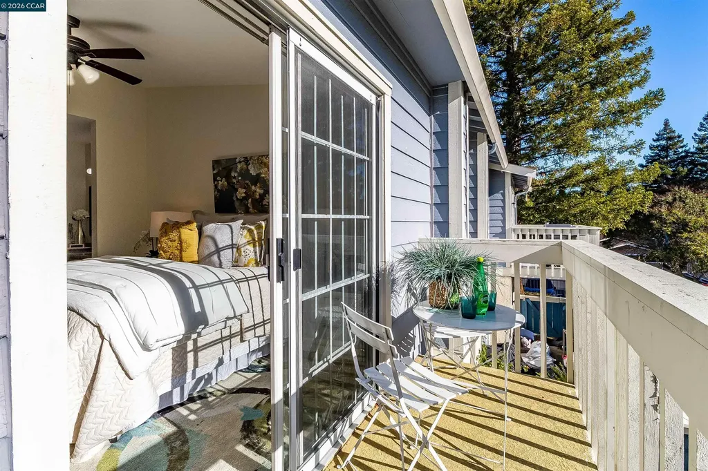 100 Glenwood Hercules CA 94547