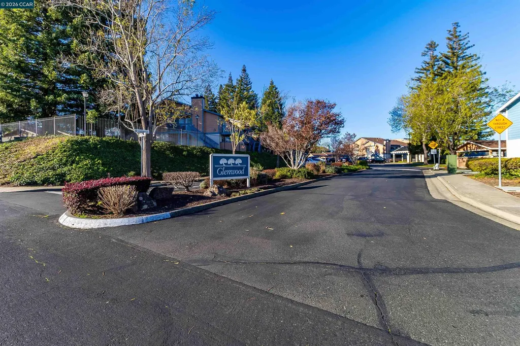 100 Glenwood Hercules CA 94547