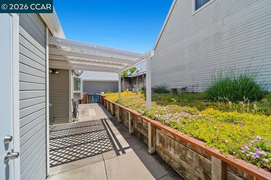 1646 Somerset Place Antioch CA 94509