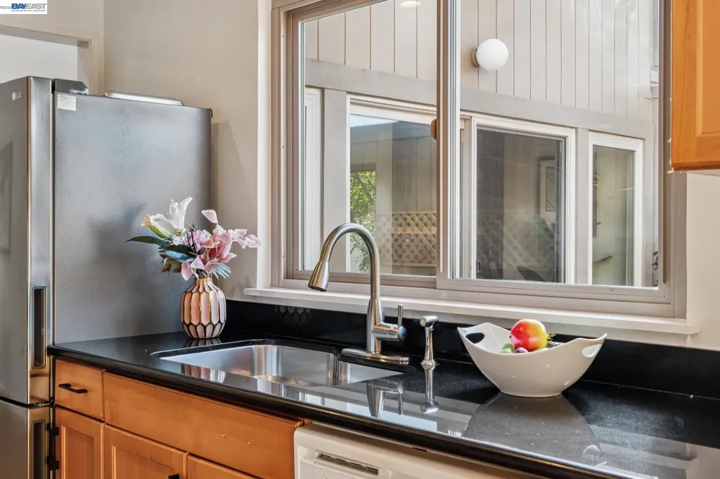 1118 Bismarck Lane Alameda CA 94502