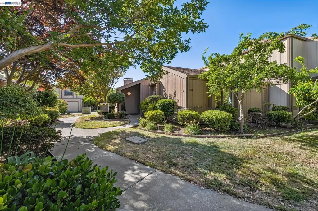 1118 Bismarck Lane Alameda CA 94502