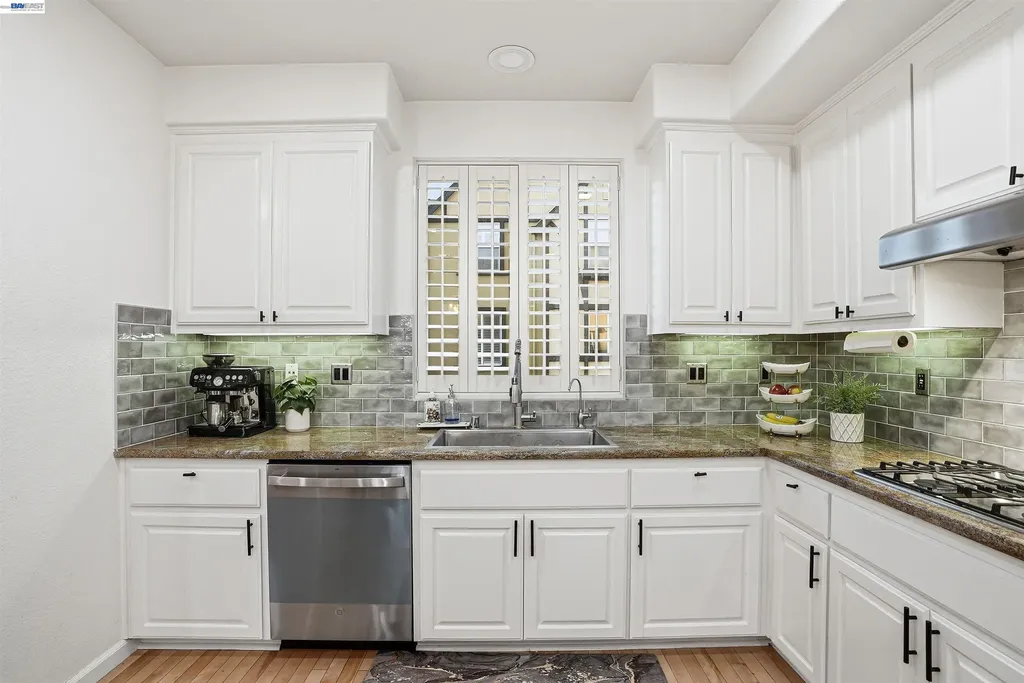 147 Landsdowne Loop San Ramon CA 94582