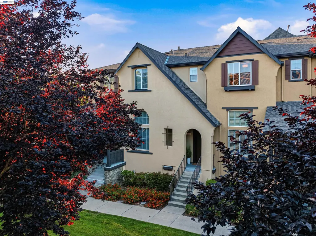 147 Landsdowne Loop San Ramon CA 94582