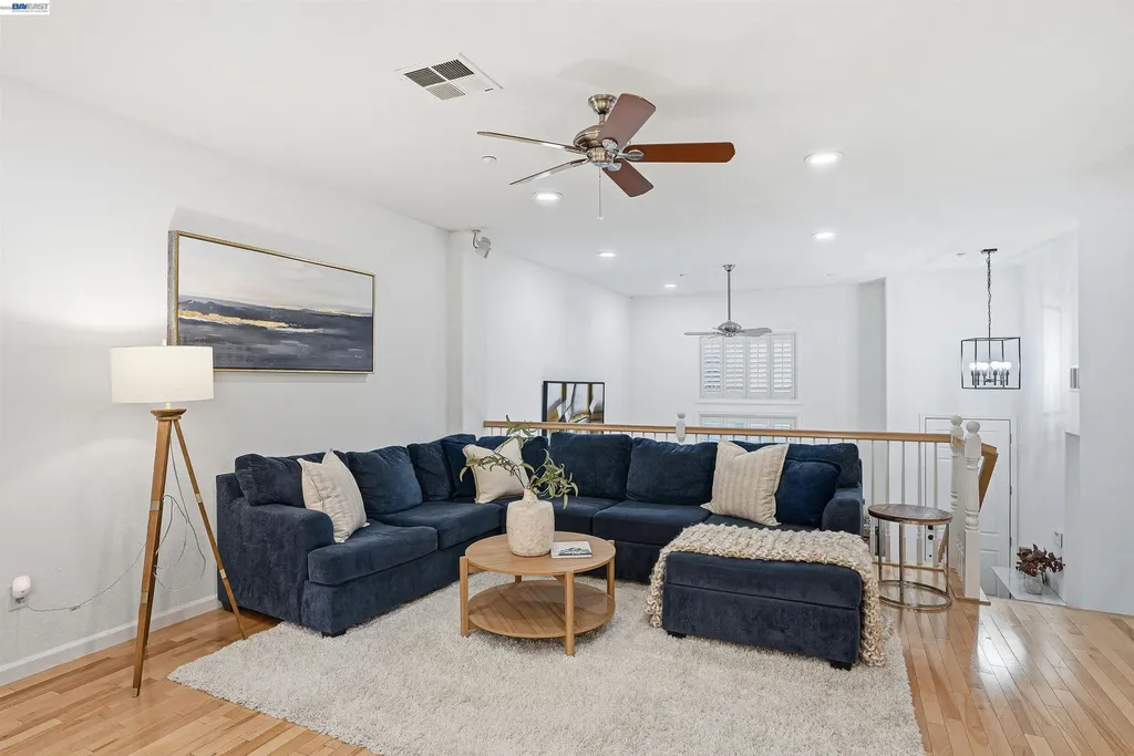 147 Landsdowne Loop San Ramon CA 94582
