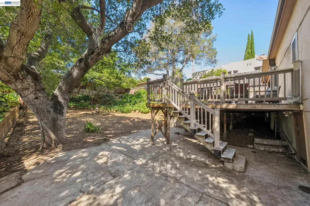 3231 Wisconsin Street Oakland CA 94602