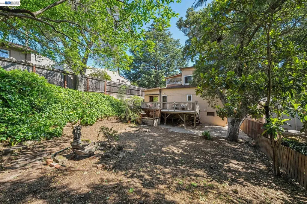 3231 Wisconsin Street Oakland CA 94602
