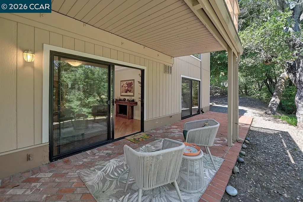 1332 Running Springs Road Walnut Creek CA 94595