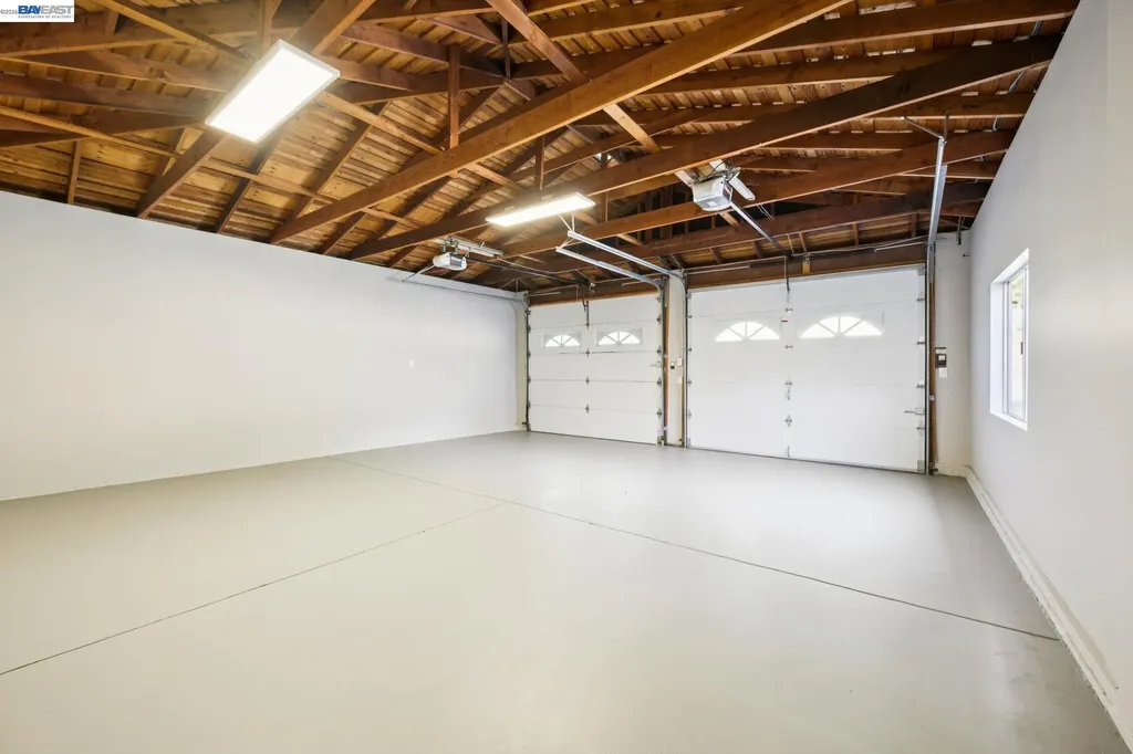 31067 Palomares Road Castro Valley CA 94552