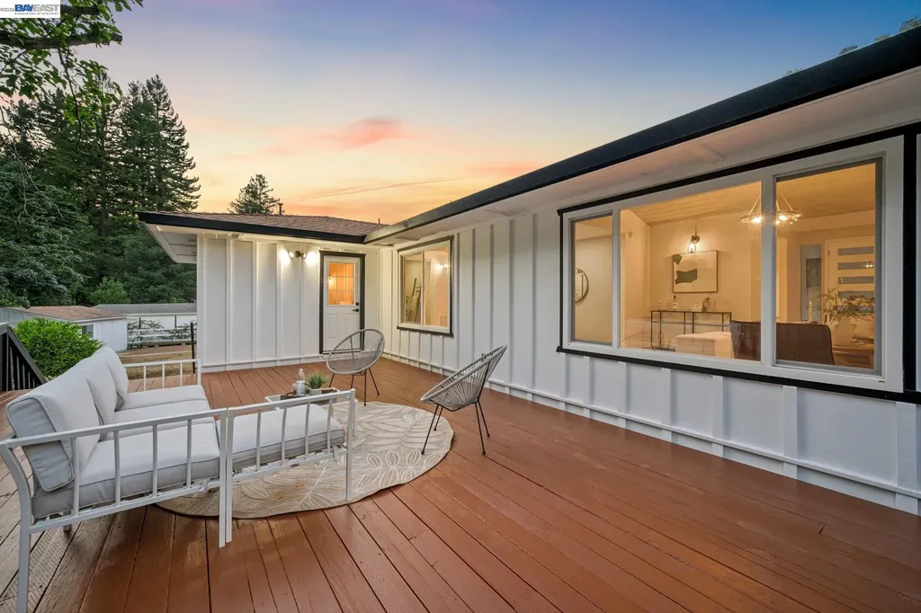 31067 Palomares Road Castro Valley CA 94552