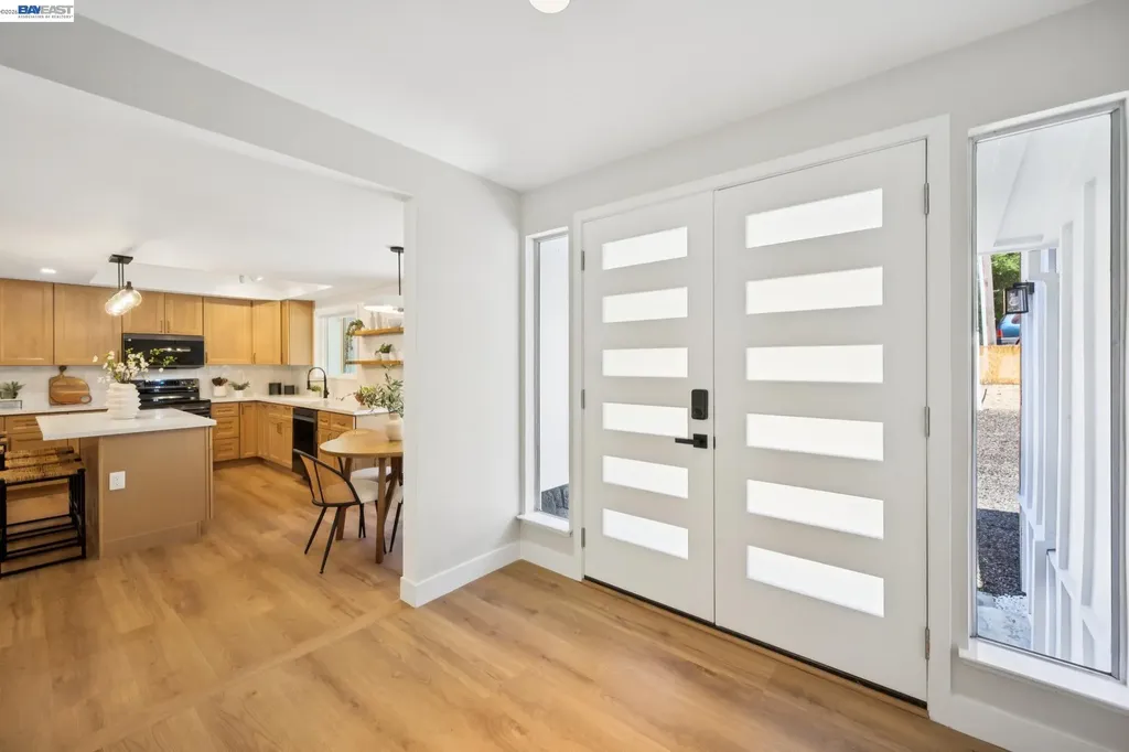 31067 Palomares Road Castro Valley CA 94552