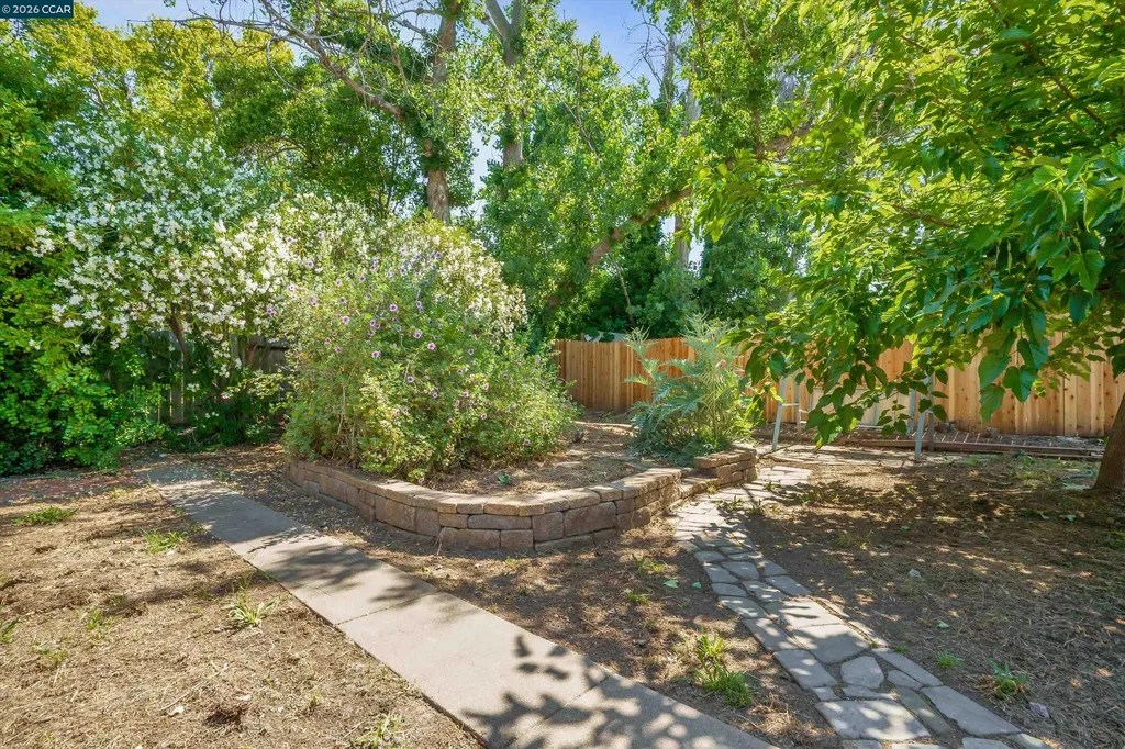 144 Roslyn Drive Concord CA 94518