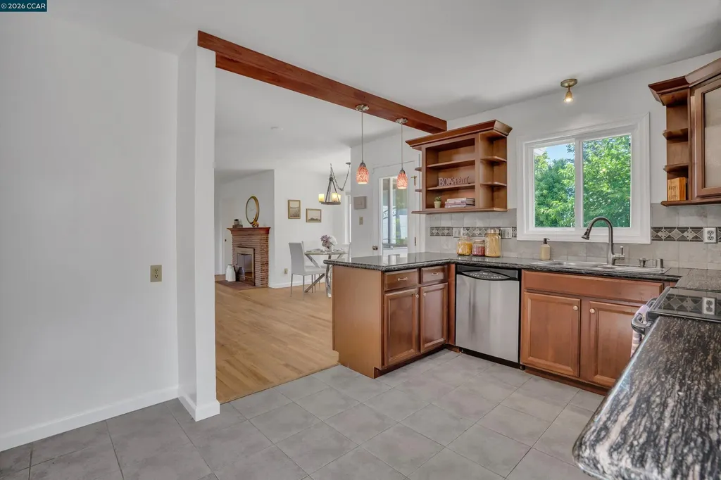 144 Roslyn Drive Concord CA 94518