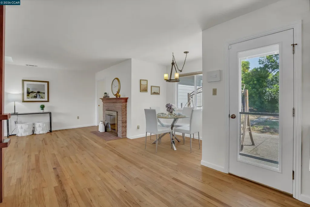 144 Roslyn Drive Concord CA 94518