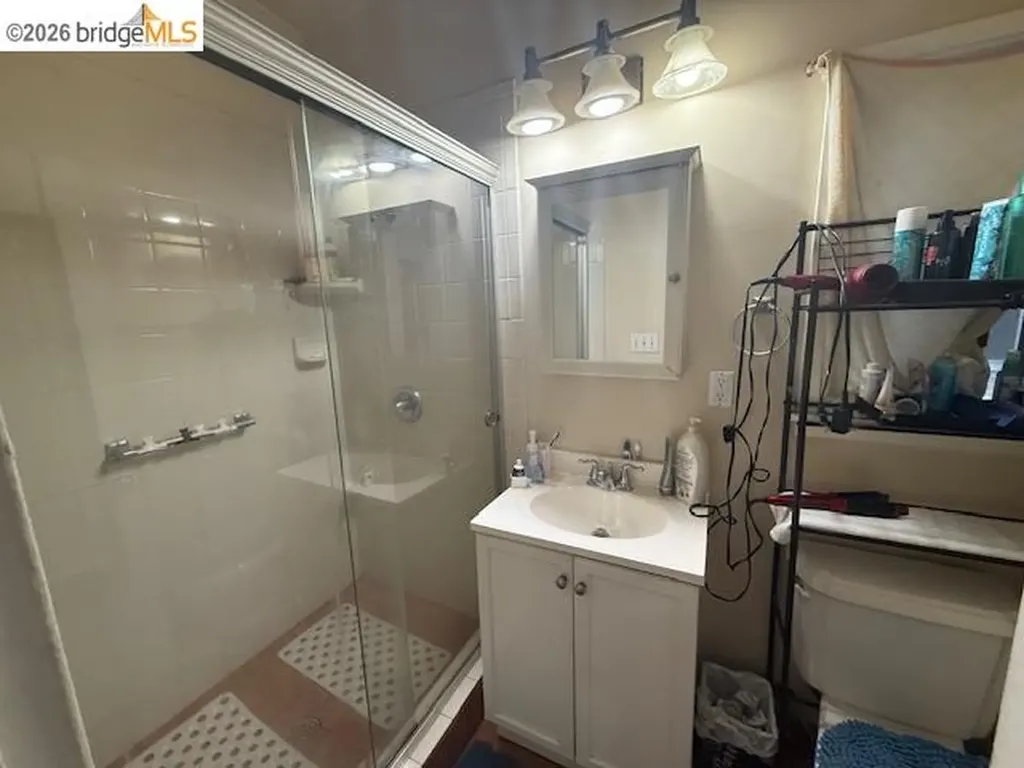 859 52nd Street Oakland CA 94608
