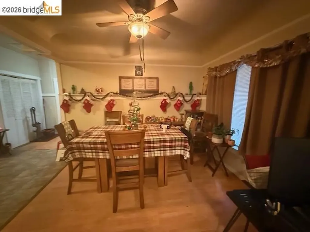 859 52nd Street Oakland CA 94608